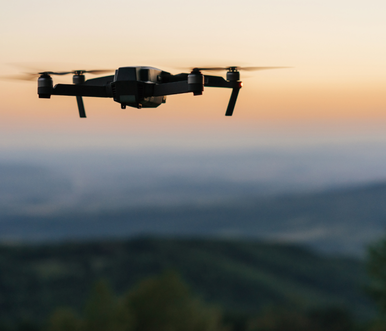 Nouvelle réglementation pour le décollage et l’atterrissage de drones sur le domaine public municipal